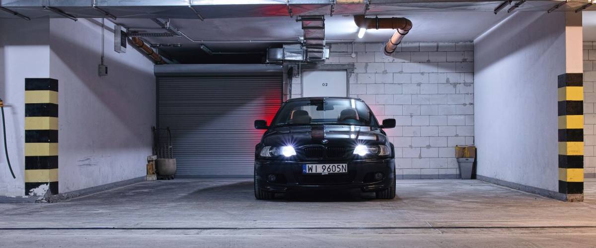 Warsaw, POLAND - November 8, 2015: BMW 3-series E46 330 Ci in the garage