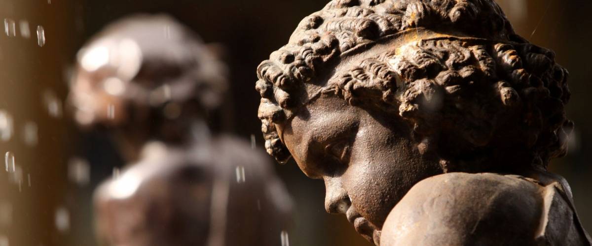 Statue