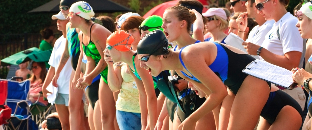 Women's swim team competition