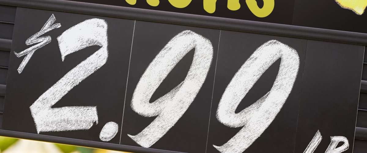supermarket sign lemons for $2.99 lbs
