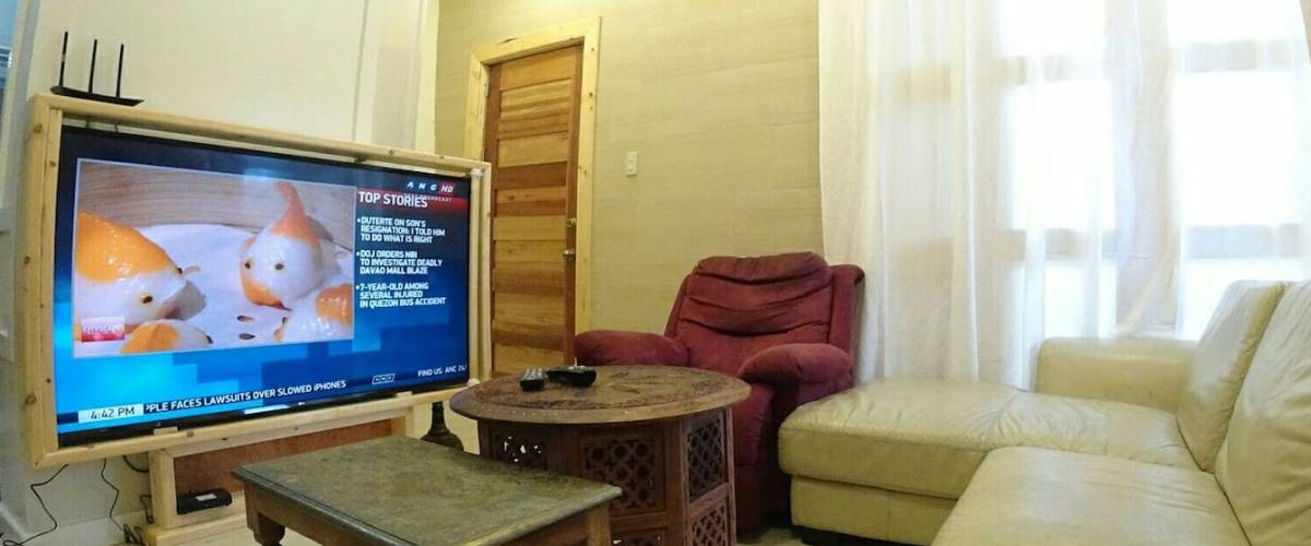 65 inches HDR TV & Fibr Internet PLDT in Baguio, Philippines