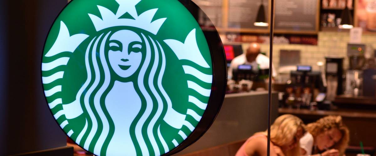 SURFERS PARADISE - OCT 28 2014:Starbucks Cafe.