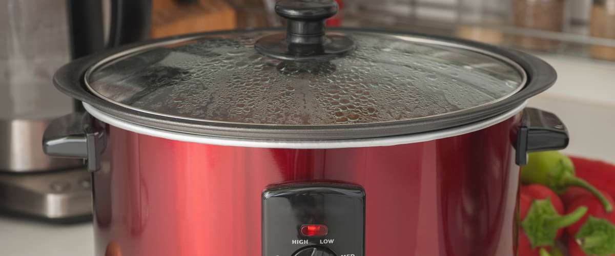 close up of a working slow cooker