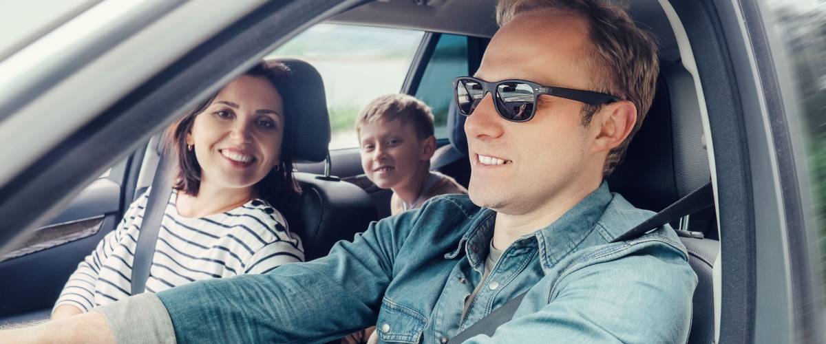 Family into the car