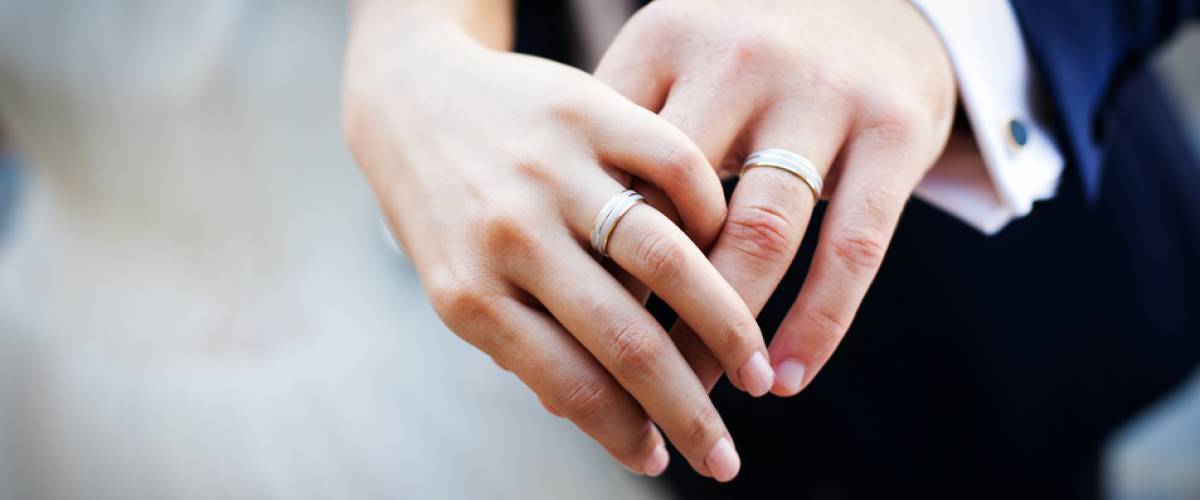couple wedding rings