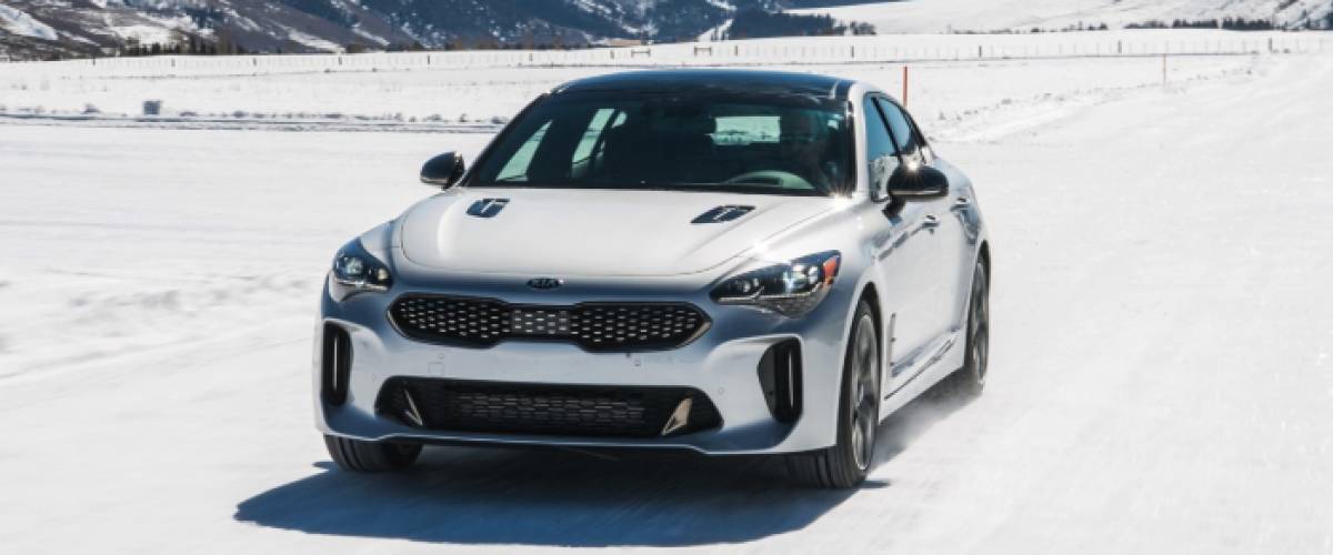 White Kia Stinger