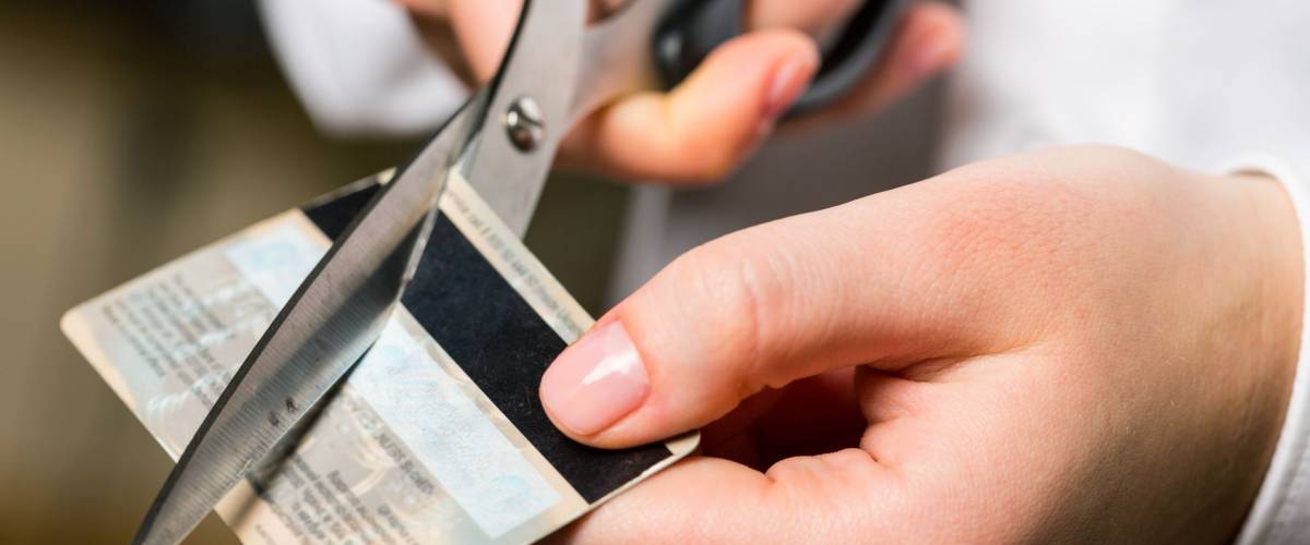 Credit Card, Debt, Cutting.