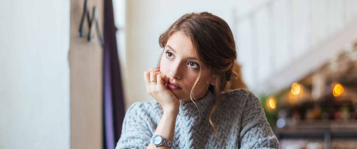 Woman waiting for somebody in cafe