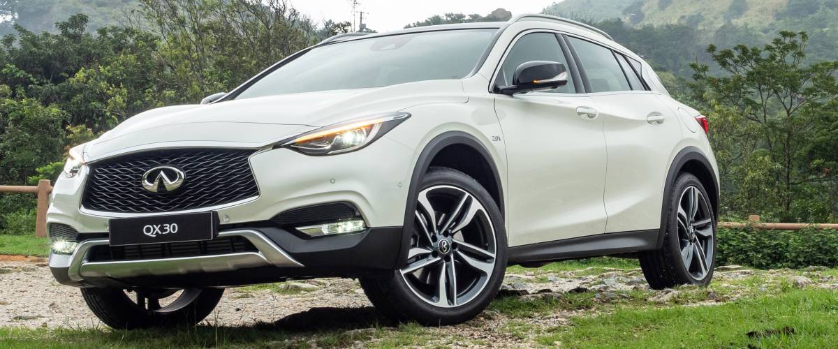 Infiniti QX30